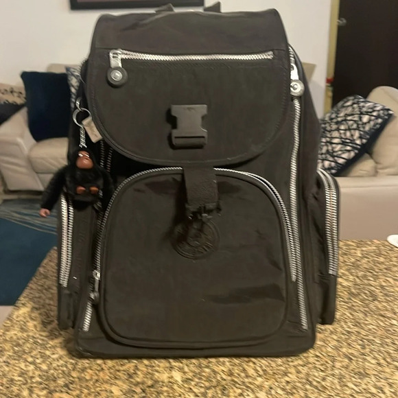 Kipling - Picture 1 of 10